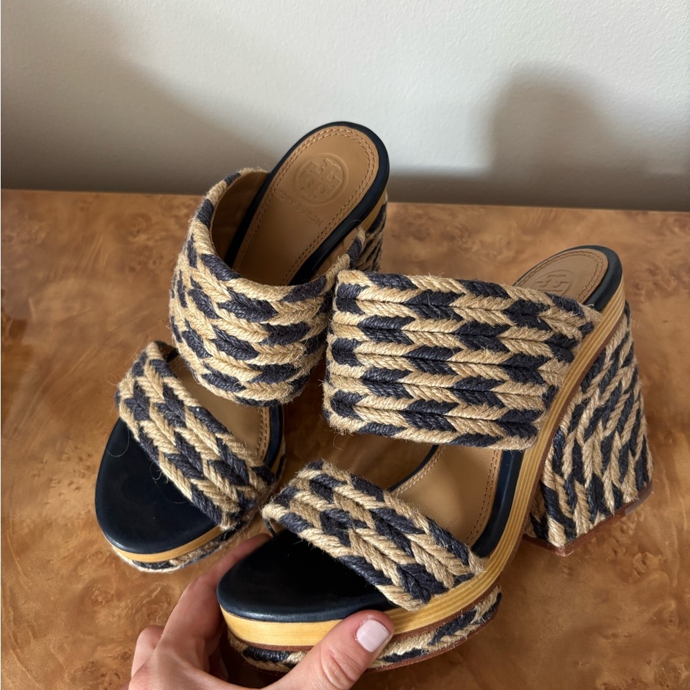Tory Burch Navy and Cream Woven Platform Sandals